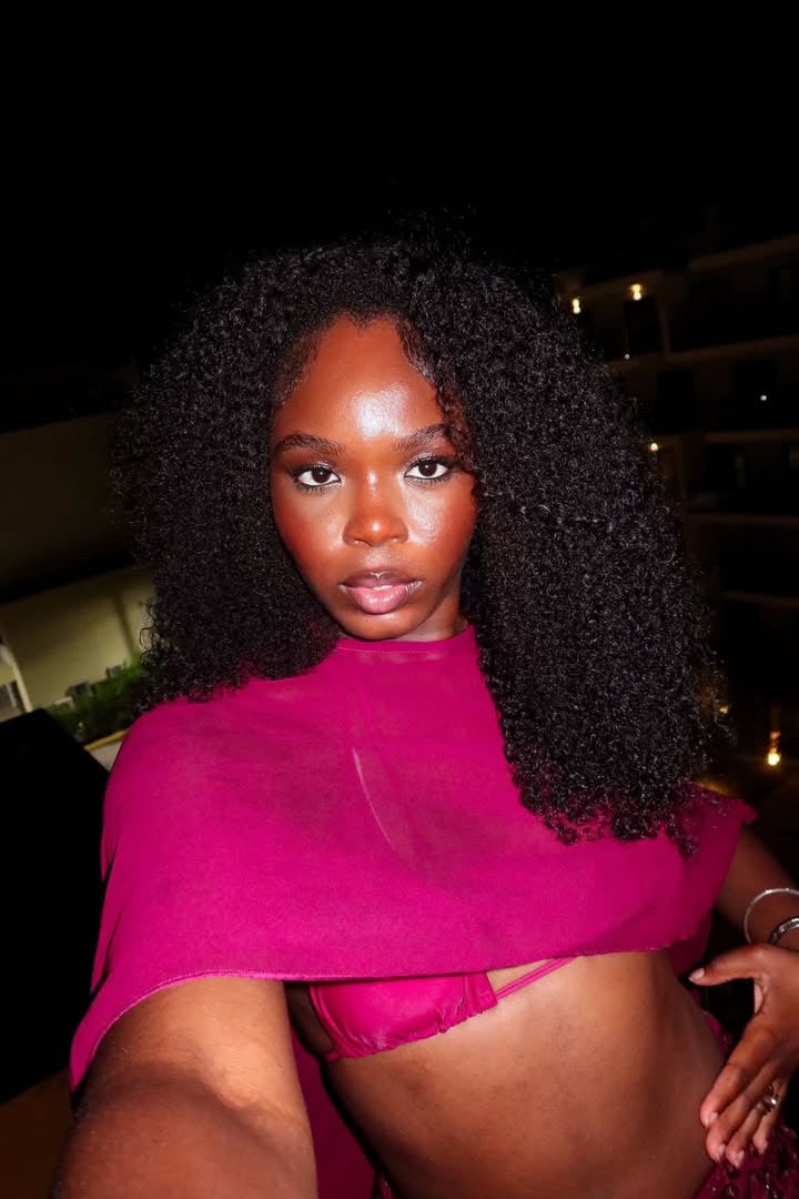 Curly Half Wigs (Pre-Order)